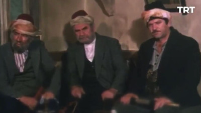 Halkın vergileri ile ayakta duran TRT'den Kuvay-i Milliye filmine sansür. "Padişah madişah" sözleri sessize alındı