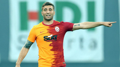1 yıl daha sözleşmesi vardı ama Galatasaray'dan ayrıldı