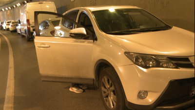 Kaçmaya çalışan hırsız motokurye sayesinde yakalandı