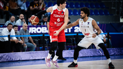 12 Dev Adam Belçika'yı güle oynaya geçti
