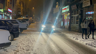 Kars’ta kar yağışı etkili oluyor