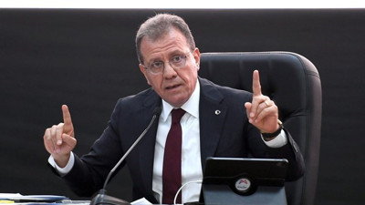 Mersin Belediye Başkanı Vahap Seçer'den kendisini hedef alan MHP'li vekile çok sert yanıt
