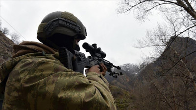 İkna çalışmaları sonucu 2 terörist daha teslim oldu