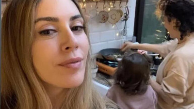 Sinem Kobal kızıyla mutfağa girdi. Şefler iş başında