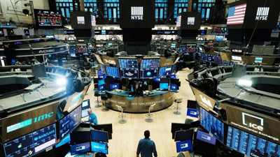New York borsası yatay seyirle açıldı (28 Aralık 2022)