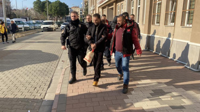 Orta Asya ve Afrikalı kadınları internetten pazarladılar