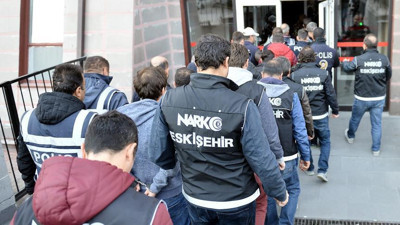 Eskişehir'de uyuşturucu operasyonu: 8 gözaltı (30 Aralık 2022)