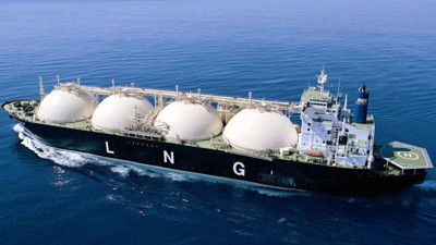 Avrupa LNG yöneldi. İthalatı geçen yıl yüzde 60 arttı