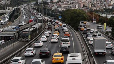 Trafiğe kayıtlı otomobil sayısı bir yılda 1 milyon 270 bin arttı