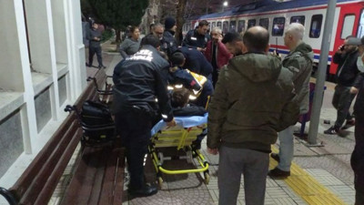 Üniversiteli genç tren garında bıçaklandı
