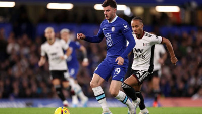 Transfer şampiyonu Chelsea Fulham'ı yenemedi