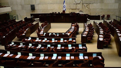 İsrail vatandaşı Filistinlileri vatandaşlıktan atacak yasa onaylandı