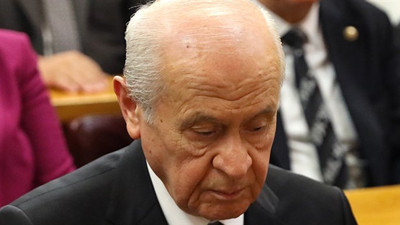 Son Dakika... Bahçeli Beşiktaş üyeliğinden ayrıldı