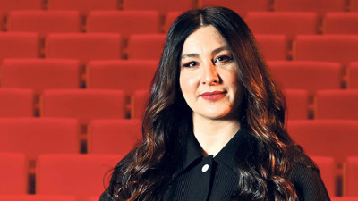 Yasemin Sakallıoğlu fahiş ev kiralarına isyan etti. "Adım başına 2 bin TL düşüyor"