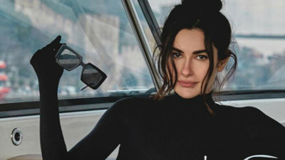 Ünlü oyuncu Nesrin Cavadzade kaza geçirdi