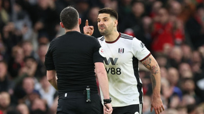 Hakemi iten Mitrovic'in cezası belli oldu