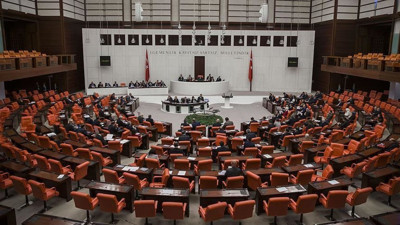 Görev süreleri boyunca tek bir söz bile almadılar. Hepsi de AKP'li milletvekili