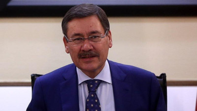 Melih Gökçek ve 'Travesti Okşan' hakkında bir skandal daha