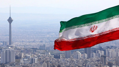 İran, 4 Azerbaycanlı diplomatı sınır dışı etti