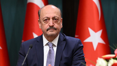 Çalışma Bakanı'ndan emekli aylığı açıklaması