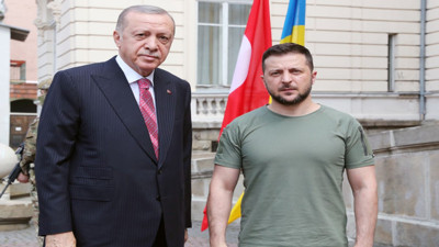 Zelenskiy'den Erdoğan'a tebrik telefonu