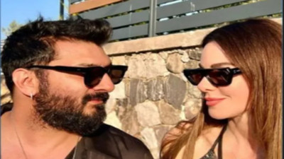 Defne Samyeli genç sevgilisi ile aşkını ilan etti. Yalanladığı aşk iddiasını kendi belgeledi