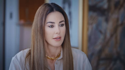 Defne Samyeli'nin tesettür açıklaması olay oldu. Takipçilerinden tepki gecikmedi