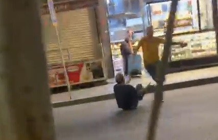 Gözleri hiçbir şeyi görmedi: Diyarbakır'da ekmek kavgası - Resim : 3