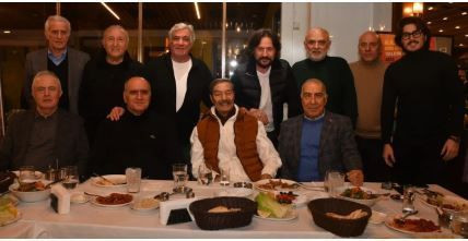 Levent İnanır’dan özel açıklama: "Kadir İnanır’ın yaşaması mucize" - Resim: 1