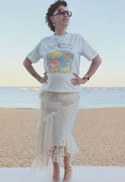Melike Şahin’den hamilelik pozları: Tatil kareleri sosyal medyayı salladı - Resim : 3