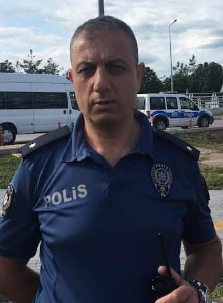 Samsun’da acı haber: Emekli polisin motosikleti kamyonun arasına sıkıştı - Resim : 3