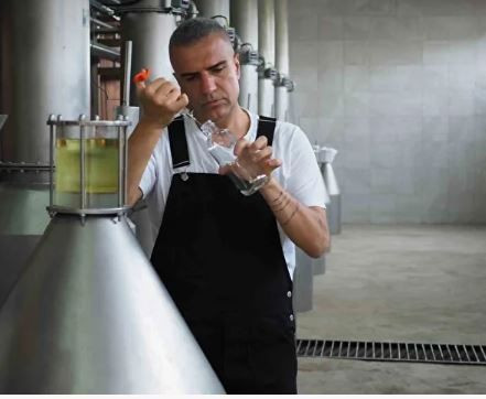 Sahneyi bıraktı, fabrika kurdu: Berdan Mardini paraya para demiyor - Resim: 2
