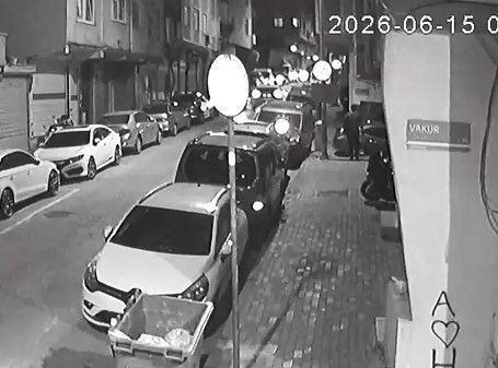 Aile karşı çıktı, öfkesini kardeşten çıkardı: Evin önünde ölüm nöbeti - Resim: 3