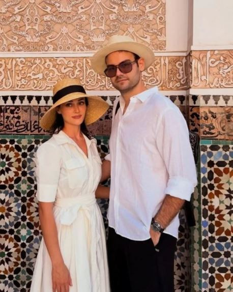 Esra Bilgiç’ten Faruk Sabancı ile romantik paylaşım - Resim : 3