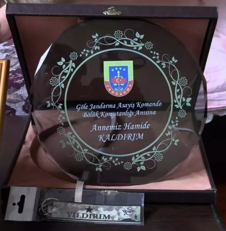 Hamide Anne’nin ilmek ilmek vatan sevgisi yürekleri ısıttı: 6 yıldır örüyor - Resim: 5