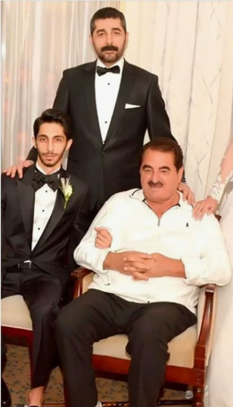 Tatlıses Ailesi'nde kriz derinleşiyor: Ahmet Tatlıses’ten kan donduran iddia: Babam 14 yaşımda silahı belime koydu - Resim: 5