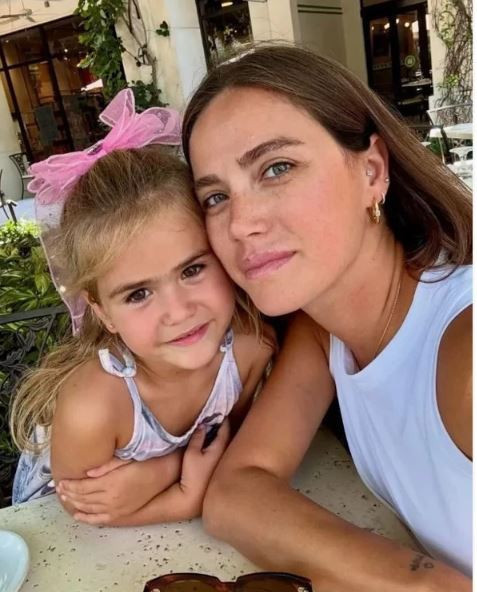 Ceyda Ateş zayıflık takıntısını anlattı: “Gece 2’de egzersiz yapıyordum” - Resim : 3