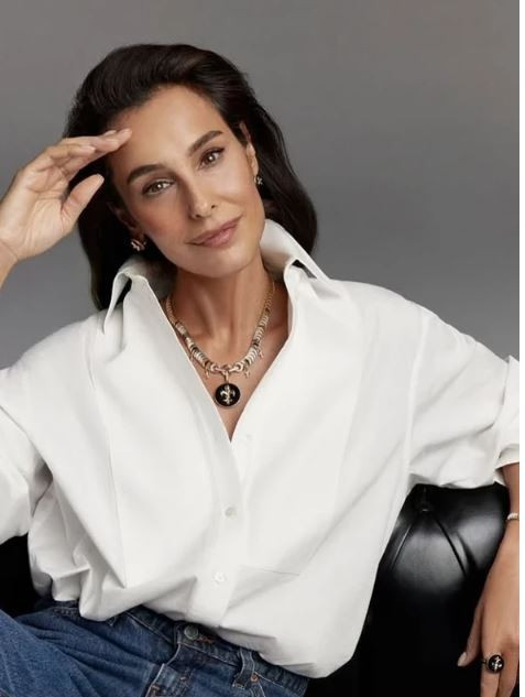 Arzum Onan paylaşımıyla yıllara meydan okudu - Resim : 1