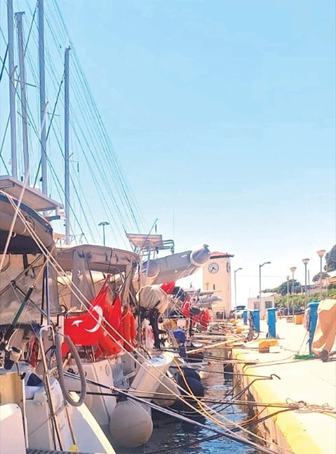 Fatih Çekirge: 'Yunan adaları Türk bayraklarıyla doldu, Bodrum'da 500 euro orada 100 euro' - Resim : 4
