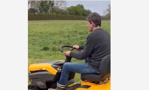 Yağmur, çamur, tavuklar… Hollywood yıldızı doğal hayata dayanamadı: 27 milyona yeni malikane aldı - Resim: 9