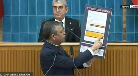 Özgür Özel'den Bahçeli'ye siyasi namus yanıtı: İktidar olup hepsini yırtacağım - Resim : 1