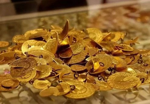 Altın fiyatları 700 TL birden eridi: Yatırımcılar şimdi ne yapacak? Altın uzmanı uyardı - Resim: 7
