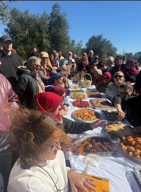 Zeytinin ağaçtan şişeye yolculuğu: Alçıtepe'de hasat festivali - Resim : 1