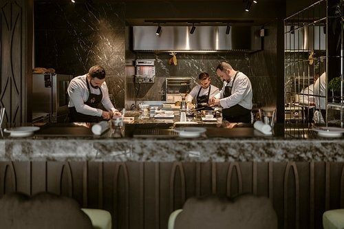 70 şubeli dev restoran zinciri iflas etti: Tüm şubelerini aynı gün kapattılar - Resim: 8