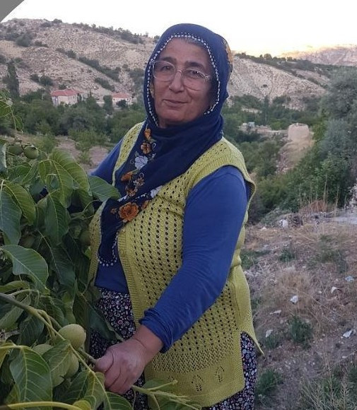 Evlat acısına yürek dayanmadı: Annesinden 2 saat sonra hayatını kaybetti - Resim : 3