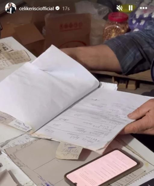 Şarkıcı Çelik’ten anlamlı hareket: Depremzedeleri unutmadı: Bakkal ve eczane borçlarını ödedi - Resim: 3