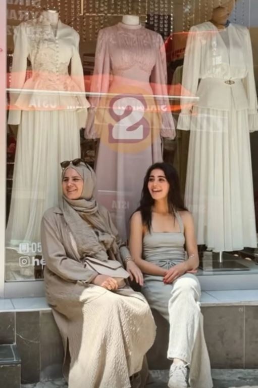 Sevdiğim Sensin'in Dicle'si Helin Kandemir'den sürpriz hamle: Oyunculuktan sonra ticarete atıldı - Resim : 1