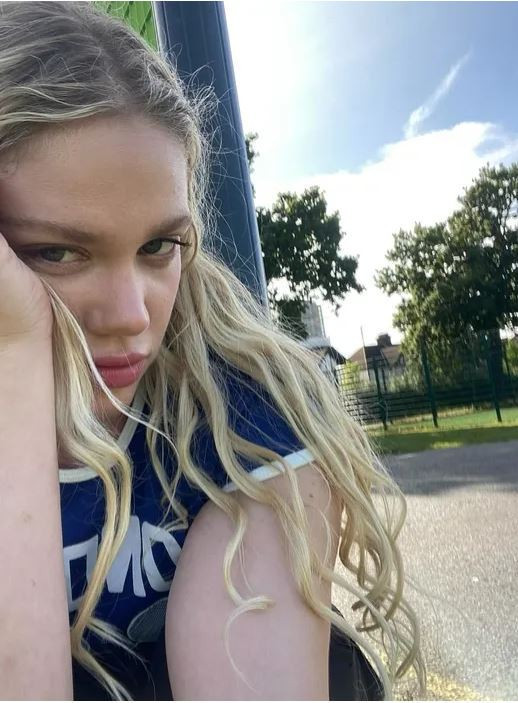 Serel Yereli Londra’da sessizce evlendi: Zirvedeyken oyunculuğu bırakmıştı - Resim : 4