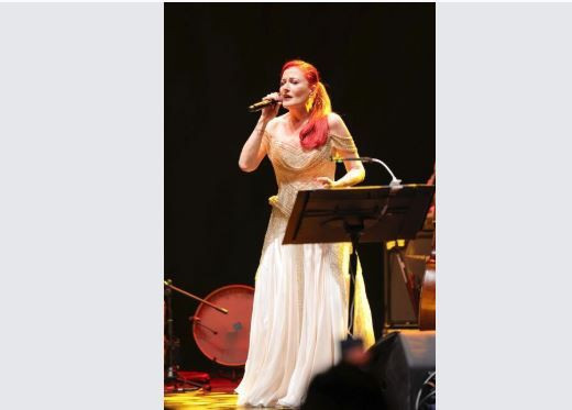 Candan Erçetin nasıl şarkıcı olduğunu anlattı: "İstenmeyen bir çocuktum" - Resim: 3