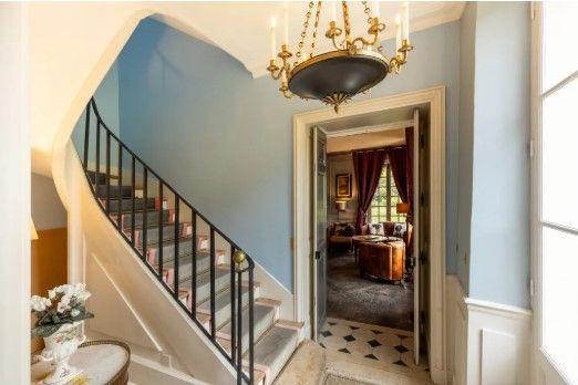 Moda efsanesi Karl Lagerfeld’in Paris'te satışa sunulan malikanesi fiyatıyla şaşırttı - Resim: 1